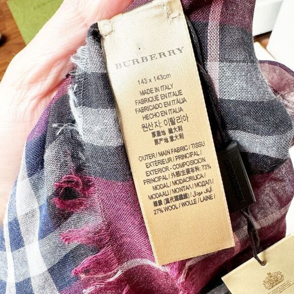 Burberry Castleford Check Plaid Lightweight Modal Wool Scarf 143x143cm in Claret - Picture 5 of 6